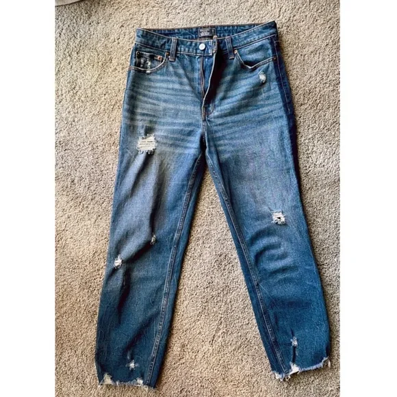 •Sold on Mercari•Abercrombie Simone High Rise Ankle Jeans 29 - Picture 3 of 7